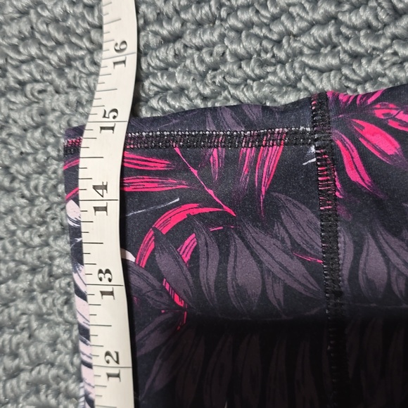 Fabletics - Picture 3 of 5